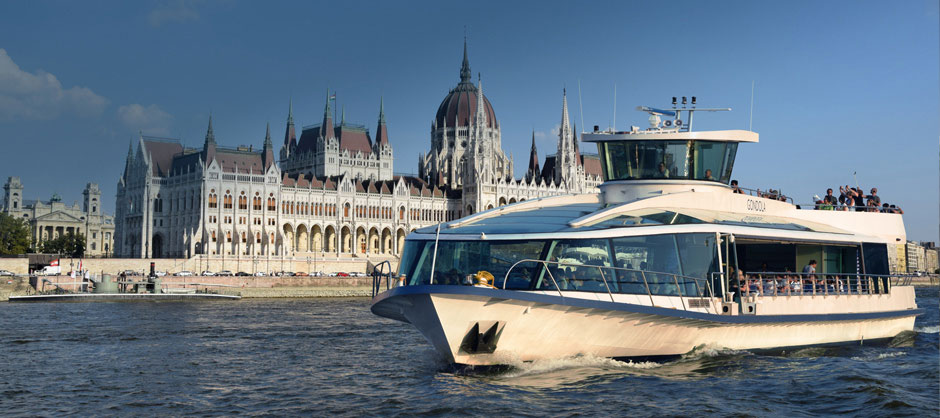 Reservar un paseo en barco
